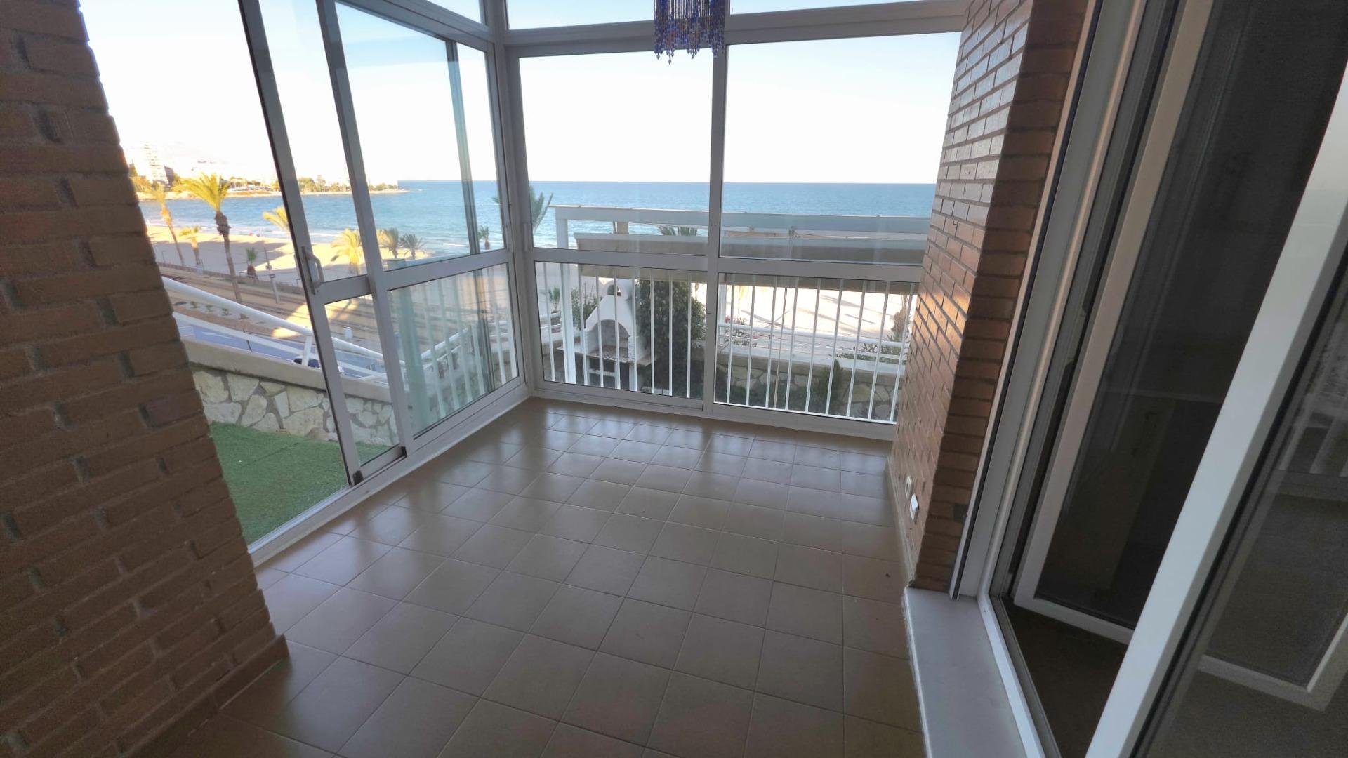 Apartament w El Campello, Alicante, Hiszpania 3 sypialnie, 81 mkw. nr 165593