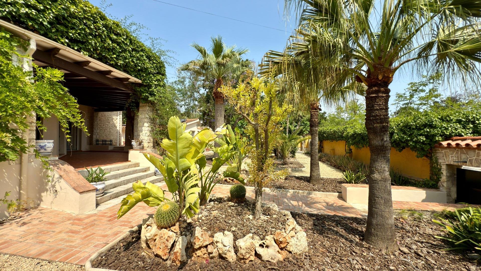 Квартира в Аликанте, Испания 6 спален, 500м2 №165598