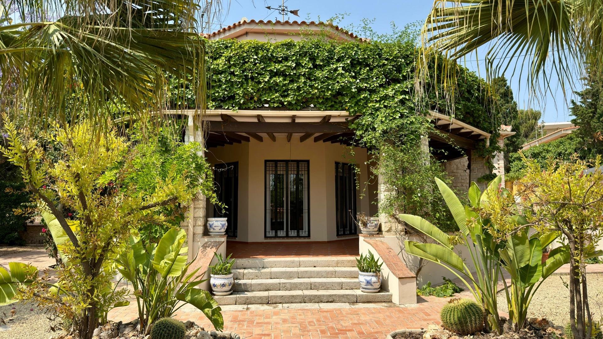Квартира в Аликанте, Испания 6 спален, 500м2 №165598