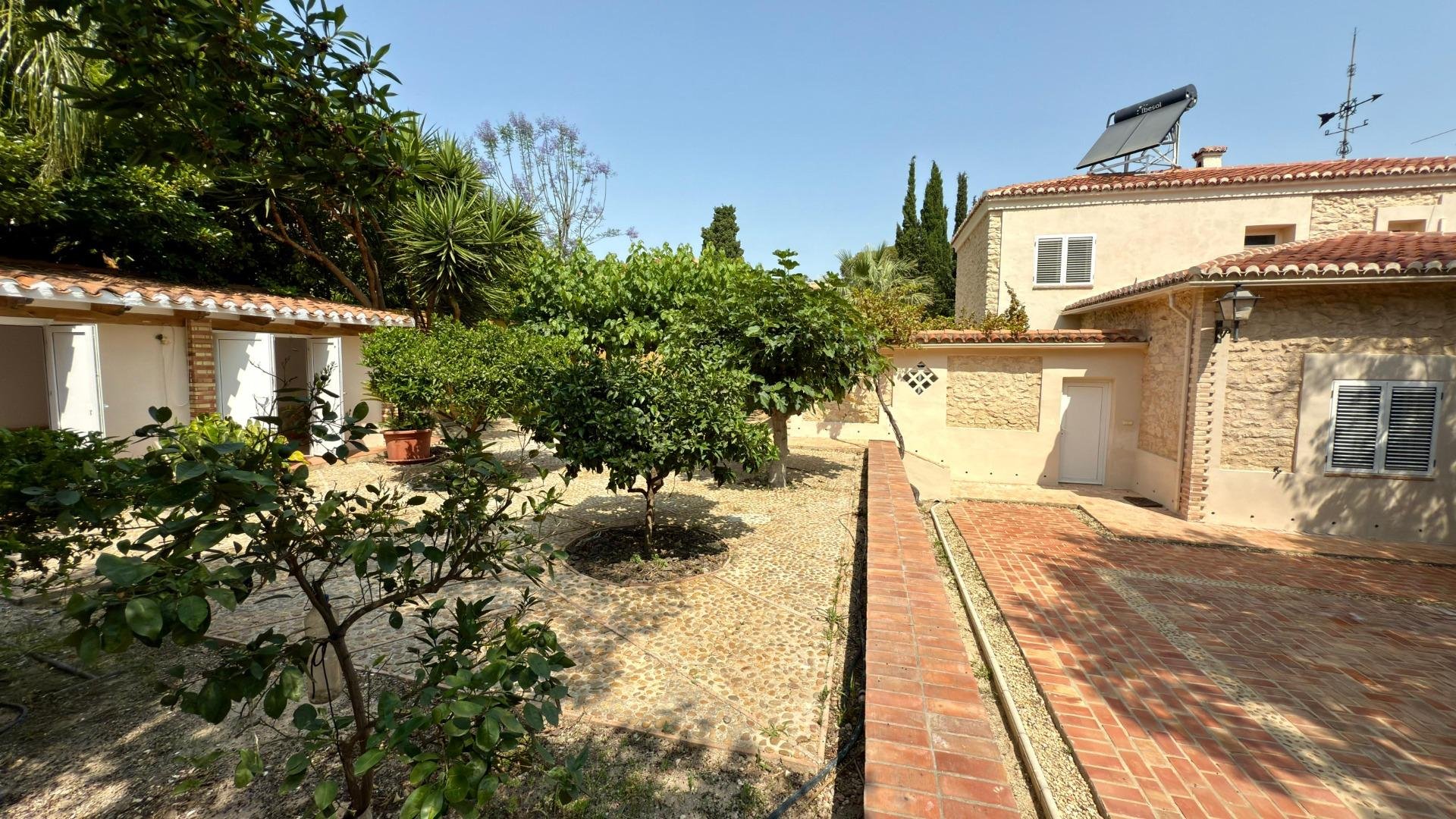 Квартира в Аликанте, Испания 6 спален, 500м2 №165598