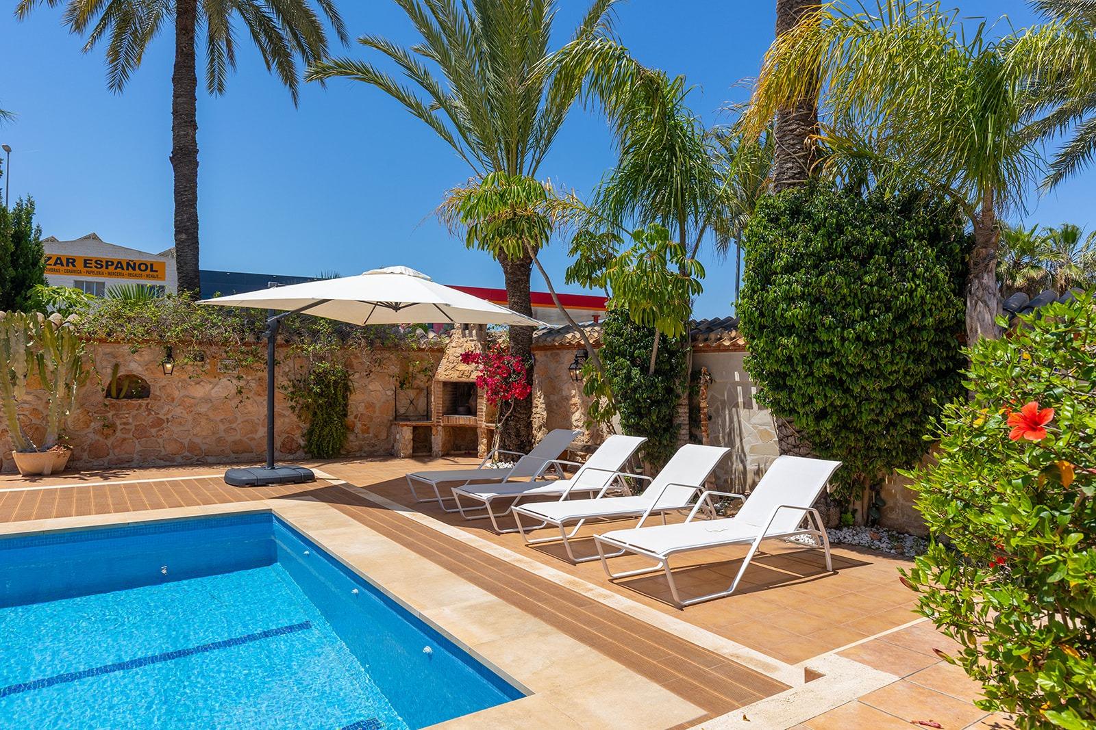 Villa Alicante, Spānijā 4 istabas, 168 m2 Nr. 165596