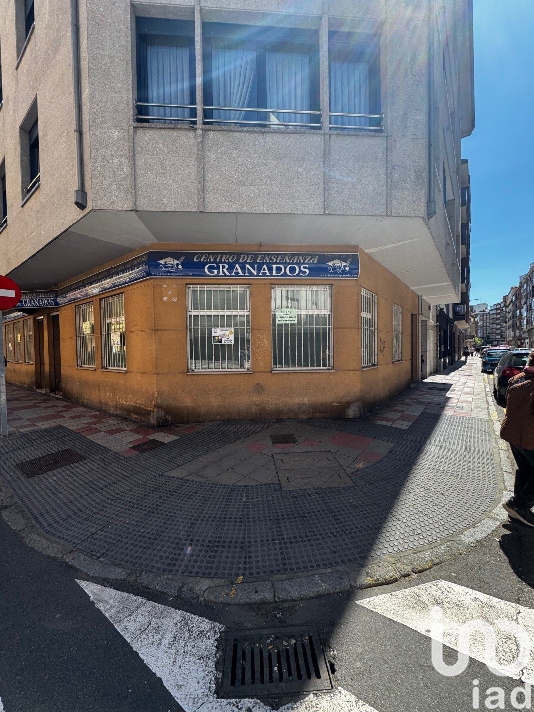 Commercial property in Leon, Spain 161 sq.m. No. 185771