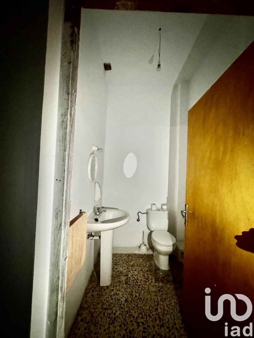 Propiedad comercial en León, España 161 m2 No. 185774