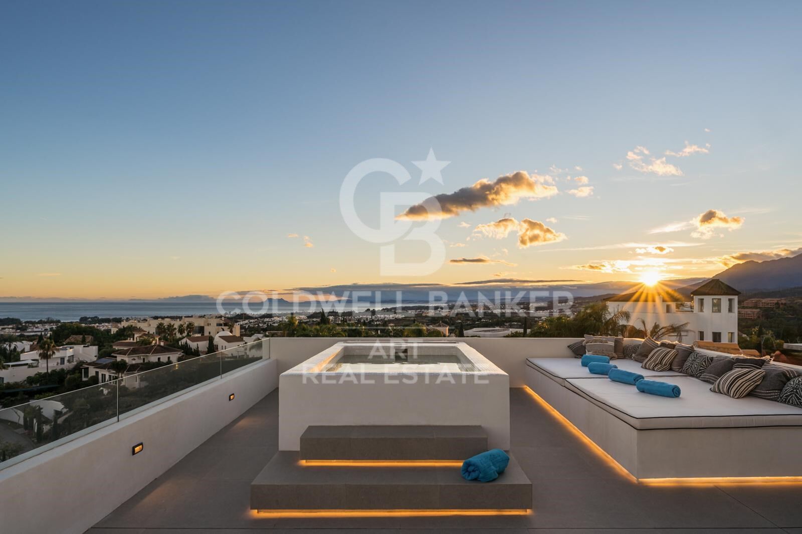Villa a Benahavis, Malaga, Spagna 6 camere da letto, 1466 mq. N° 158899