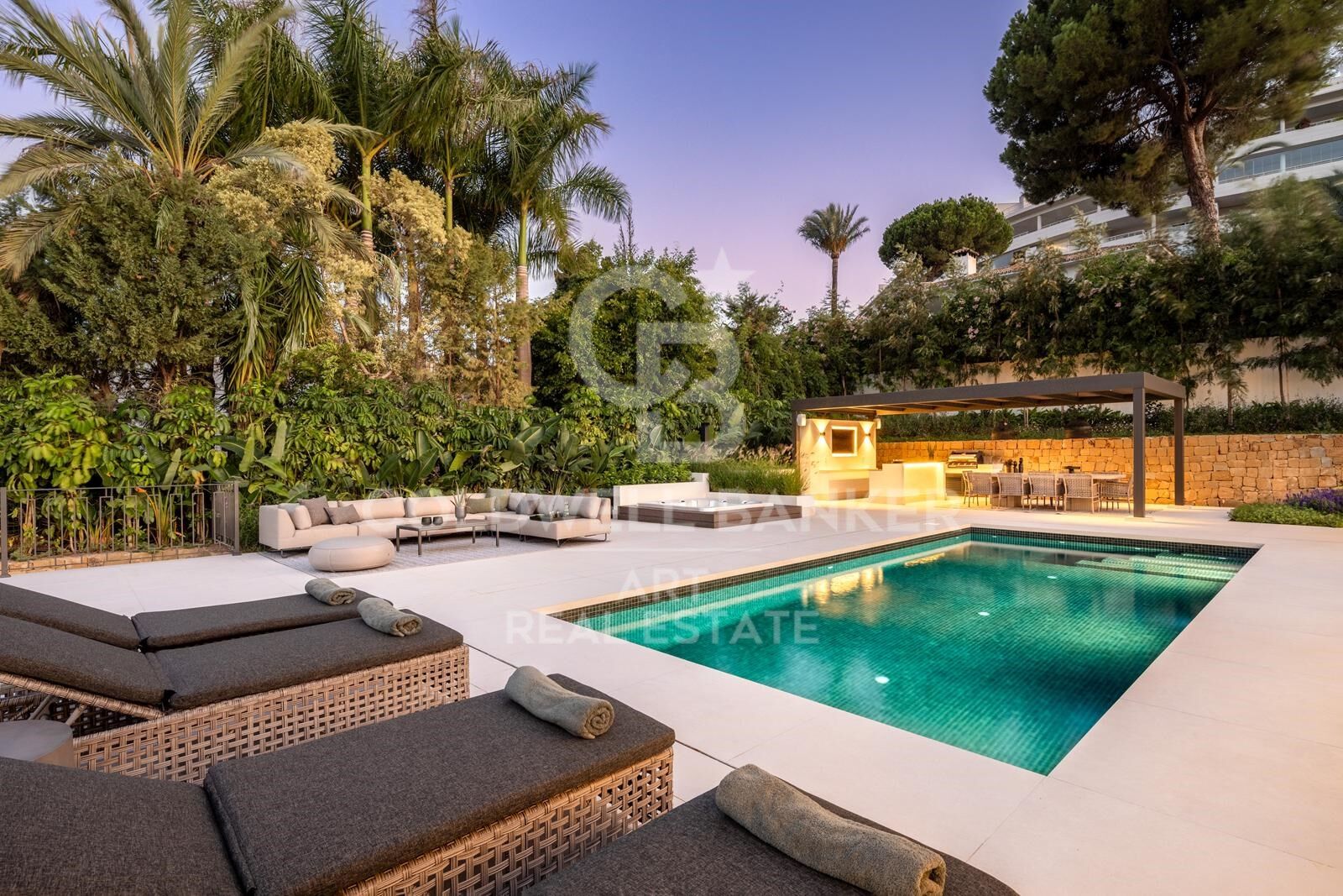Willa w Marbella, Malaga, Hiszpania 5 sypialni, 648 mkw. nr 158900