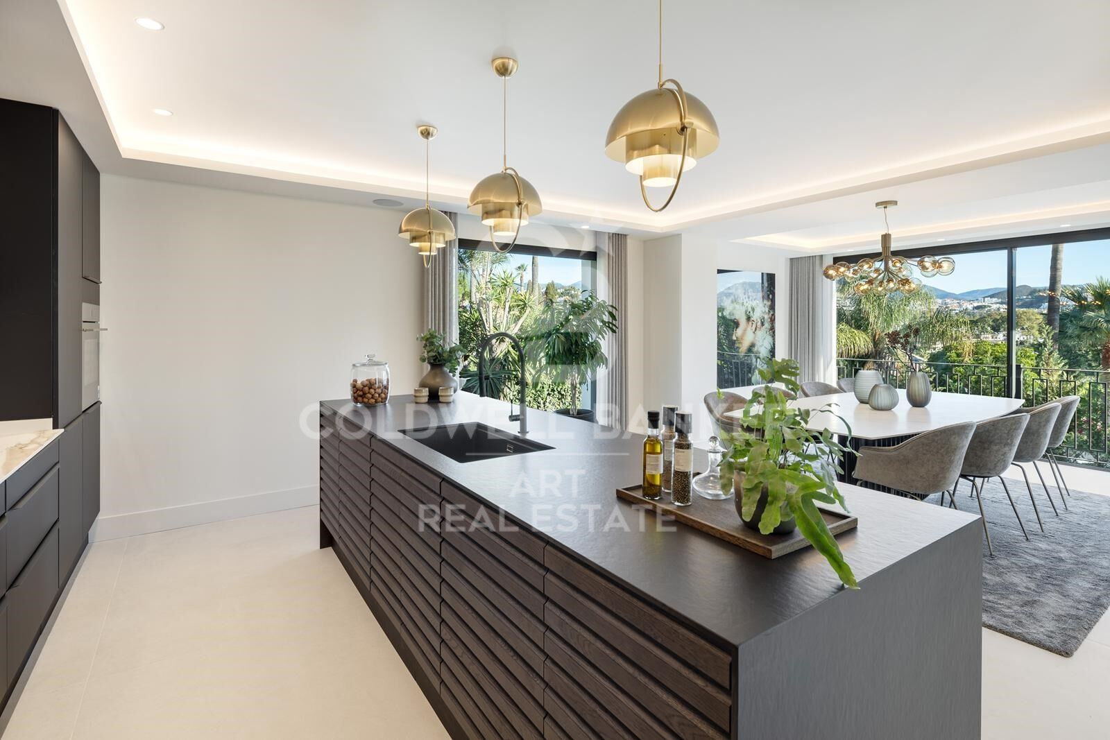 Willa w Marbella, Malaga, Hiszpania 5 sypialni, 648 mkw. nr 158900