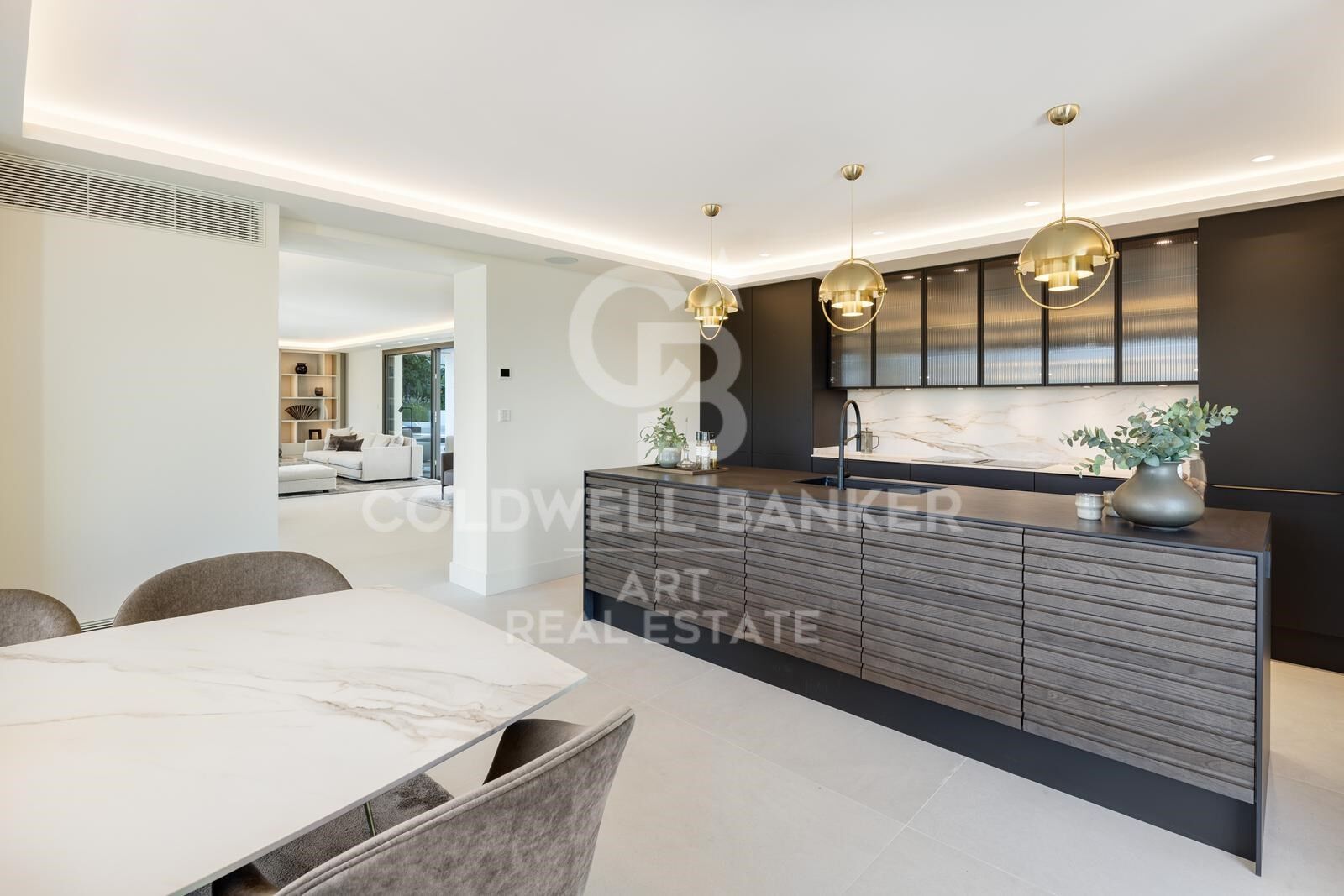 Willa w Marbella, Malaga, Hiszpania 5 sypialni, 648 mkw. nr 158900