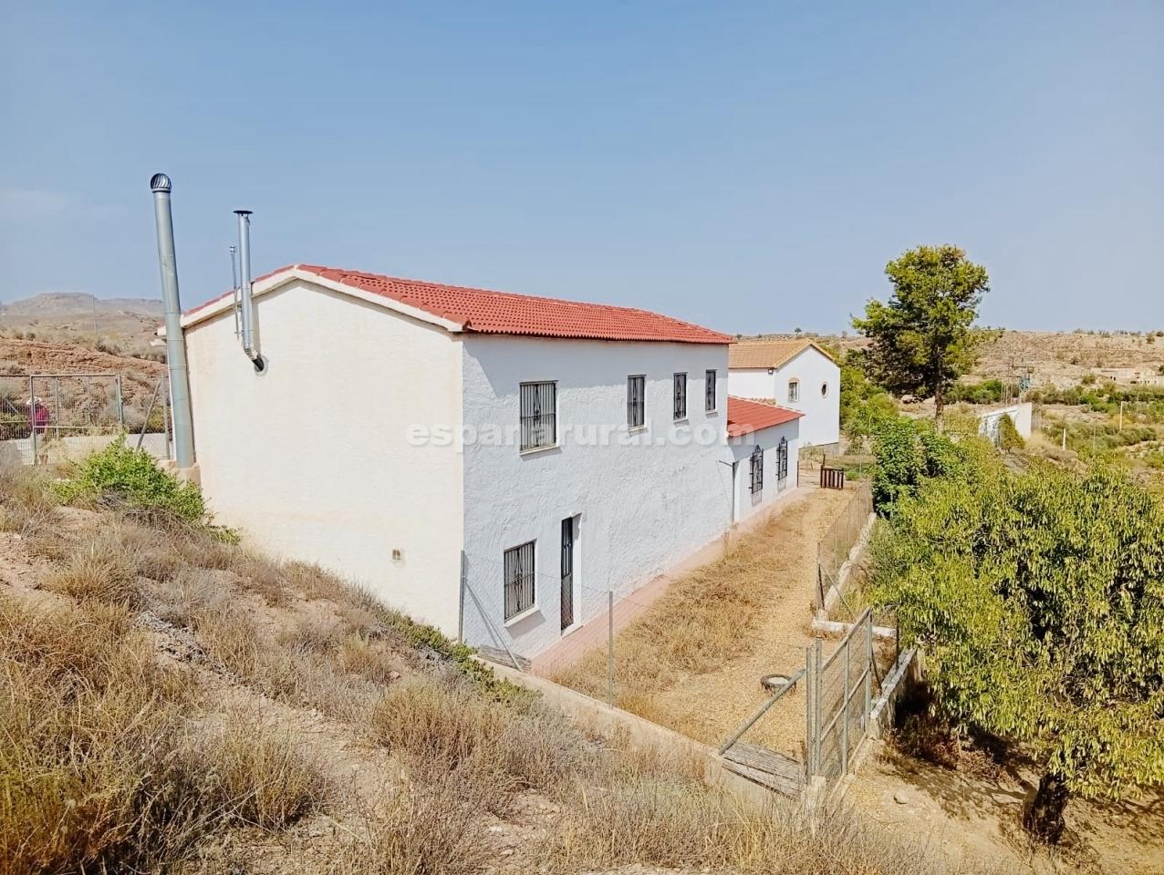 Dom w Albox, Almeria, Hiszpania 3 sypialnie, 170 mkw. nr 183981