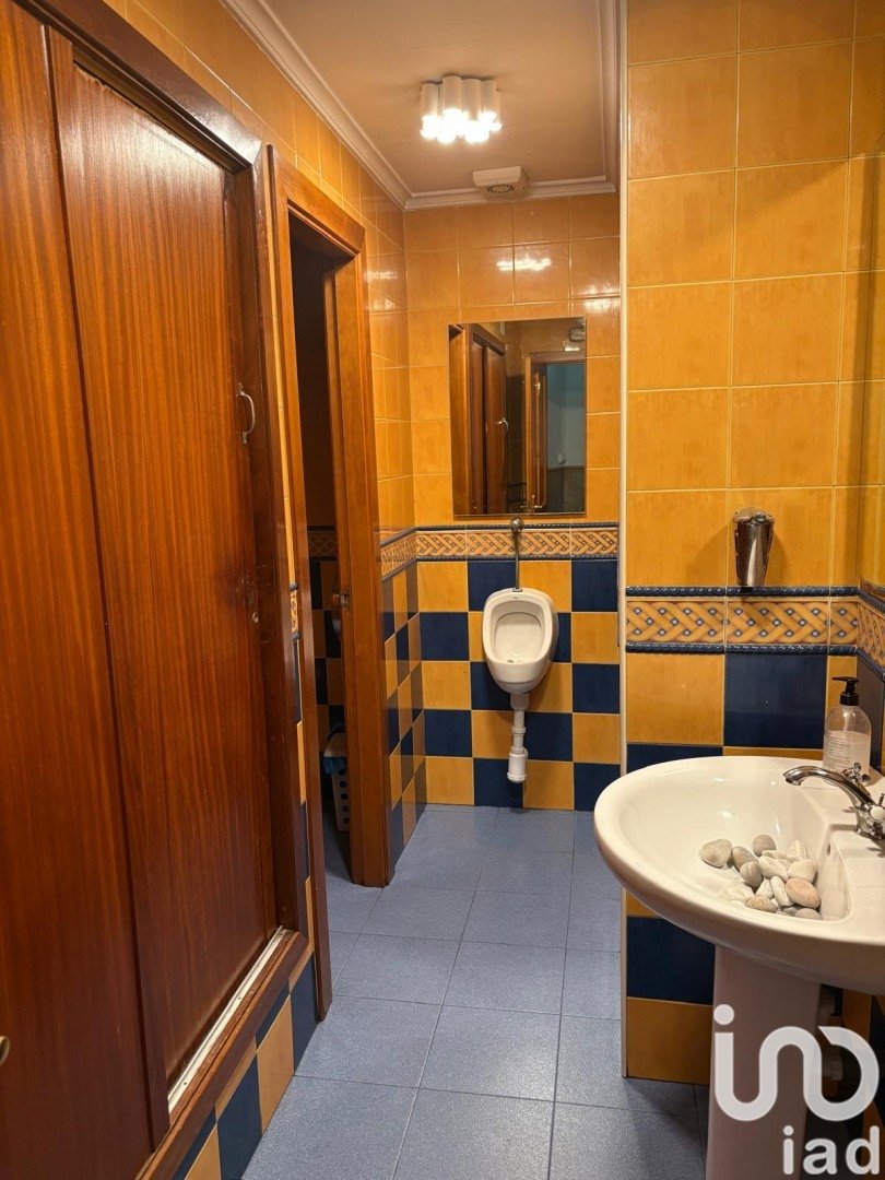 Commercial property in Aviles, Asturias, Spain 68 sq.m. No. 185642