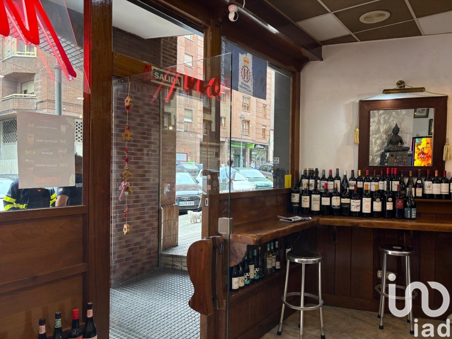Commercial property in Aviles, Asturias, Spain 68 sq.m. No. 185642
