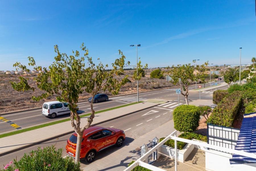 Dzīvoklis Pilar de la Horadada, Alicante, Spānijā 3 istabas, 103 m2 Nr. 113143