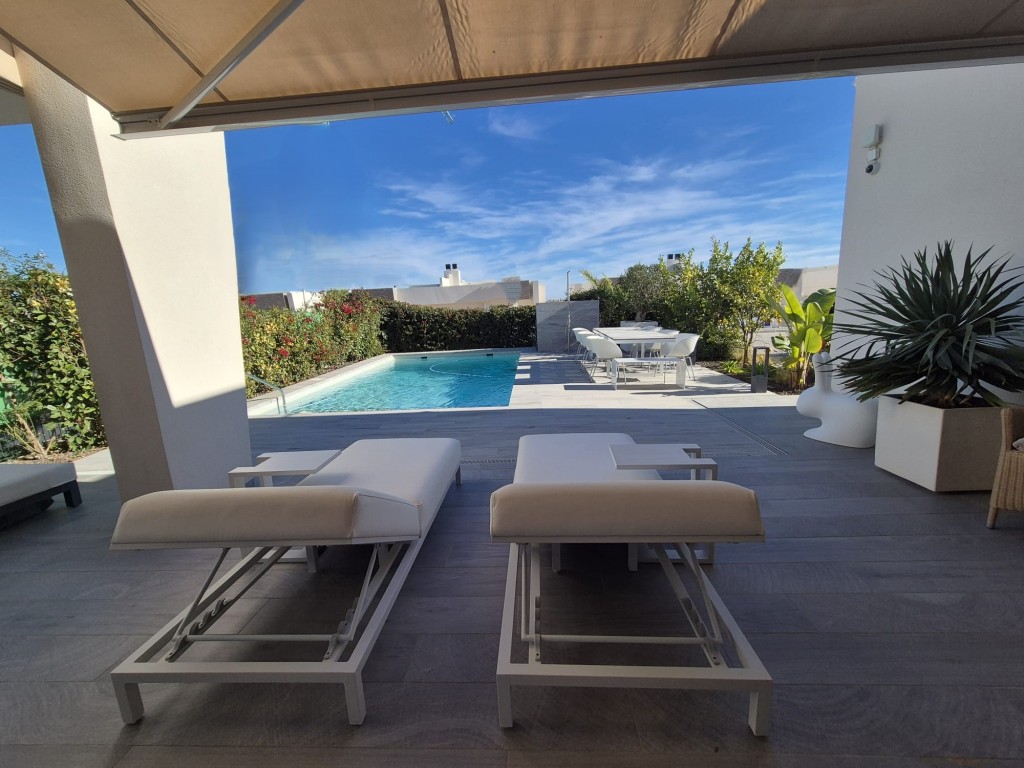 Huvila Lomas De La Juliana, Alicante, Espanja 2 makuuhuonetta, 132 m2 No. 146493