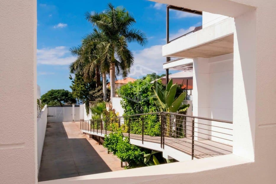 Villa in Adeje, Tenerife, Spanien 5 Schlafzimmer, 550 m2 Nr. 140522