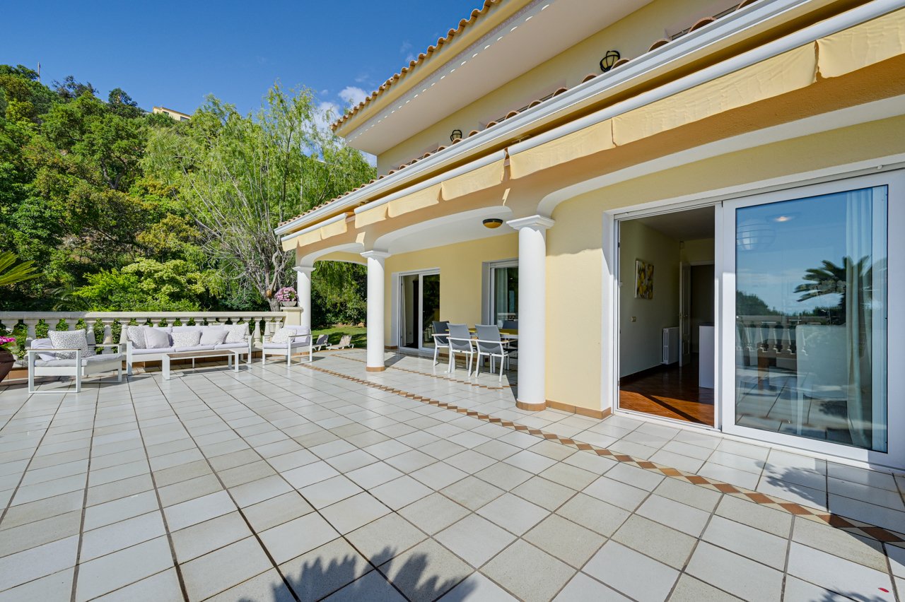 Huvila Tossa de Mar, Girona, Espanja 5 makuuhuonetta, 354 m2 No. 180670