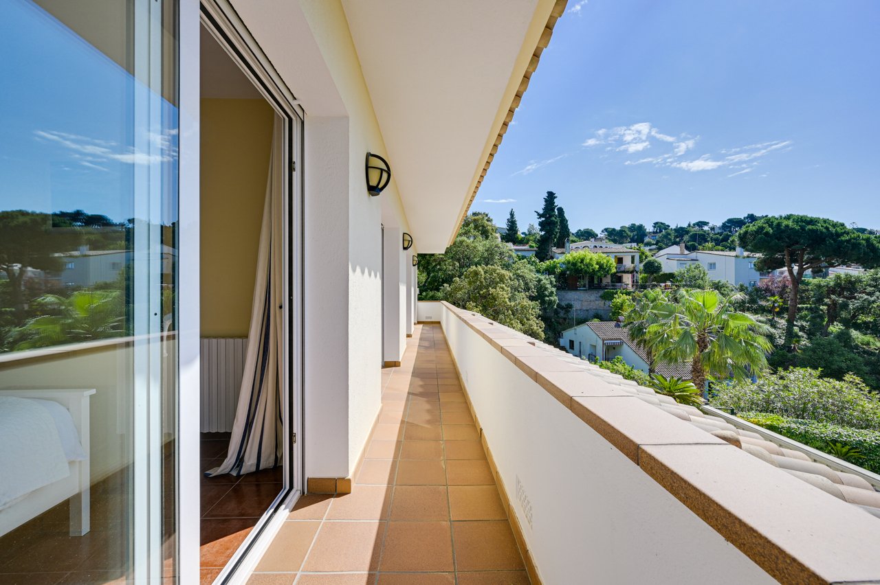 Huvila Tossa de Mar, Girona, Espanja 5 makuuhuonetta, 354 m2 No. 180670