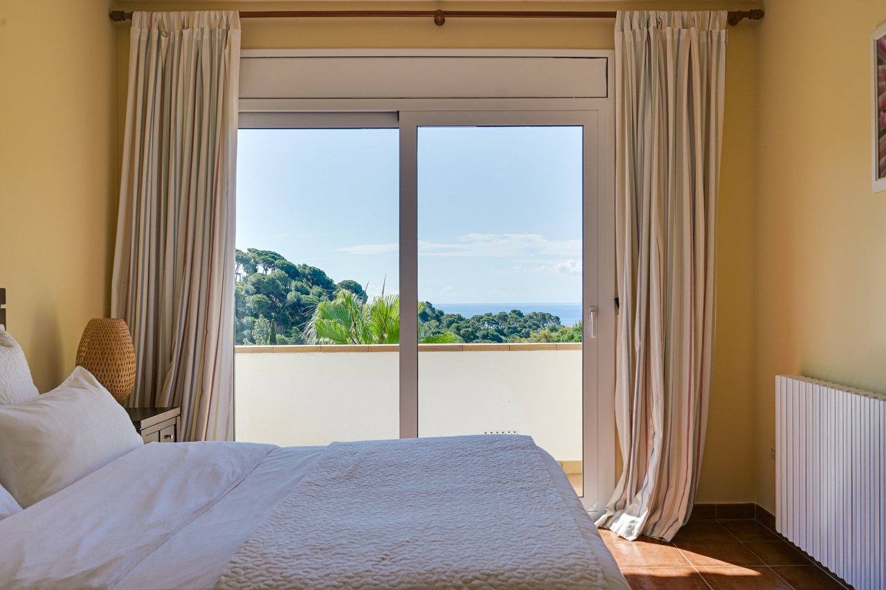 Huvila Tossa de Mar, Girona, Espanja 5 makuuhuonetta, 354 m2 No. 180670