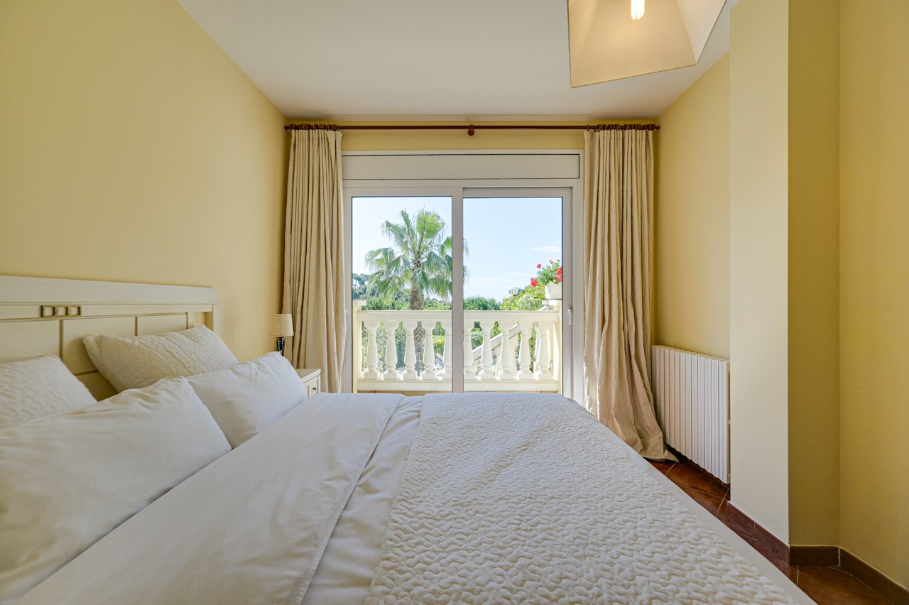 Huvila Tossa de Mar, Girona, Espanja 5 makuuhuonetta, 354 m2 No. 180670