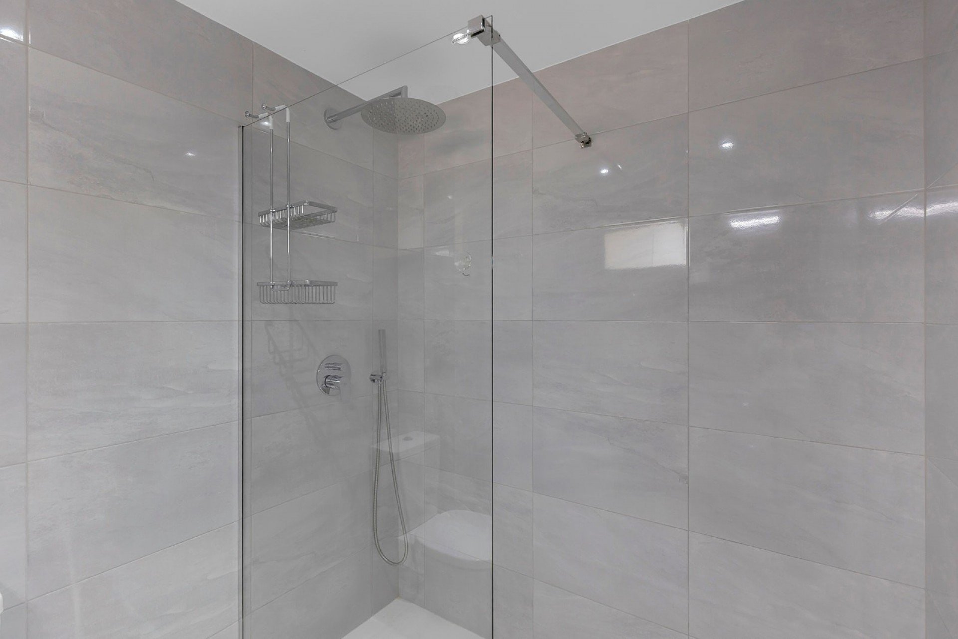 Apartamento en Alicante, España 2 dormitorios, 81 m2 No. 190132