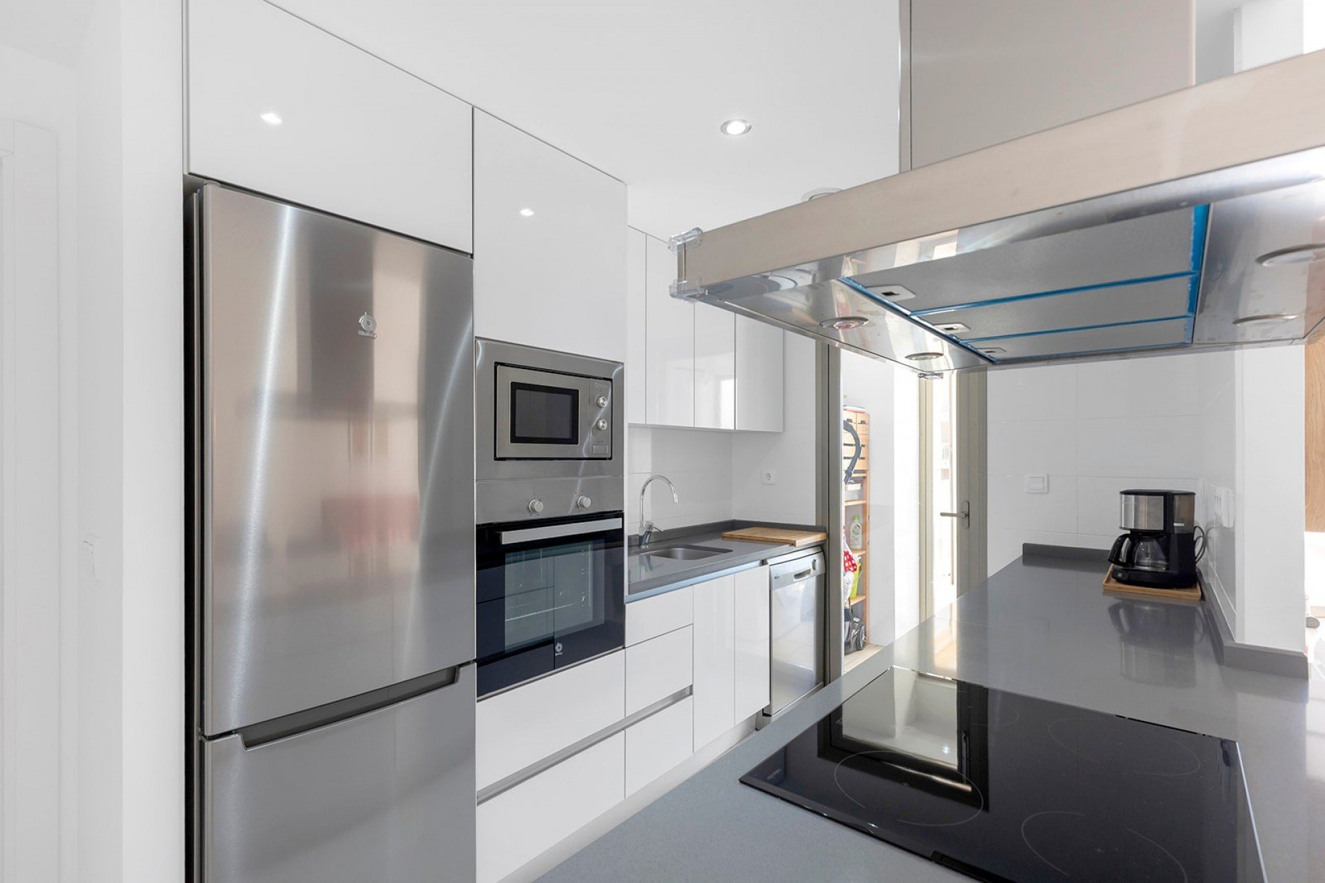 Apartamento en Alicante, España 2 dormitorios, 81 m2 No. 190132