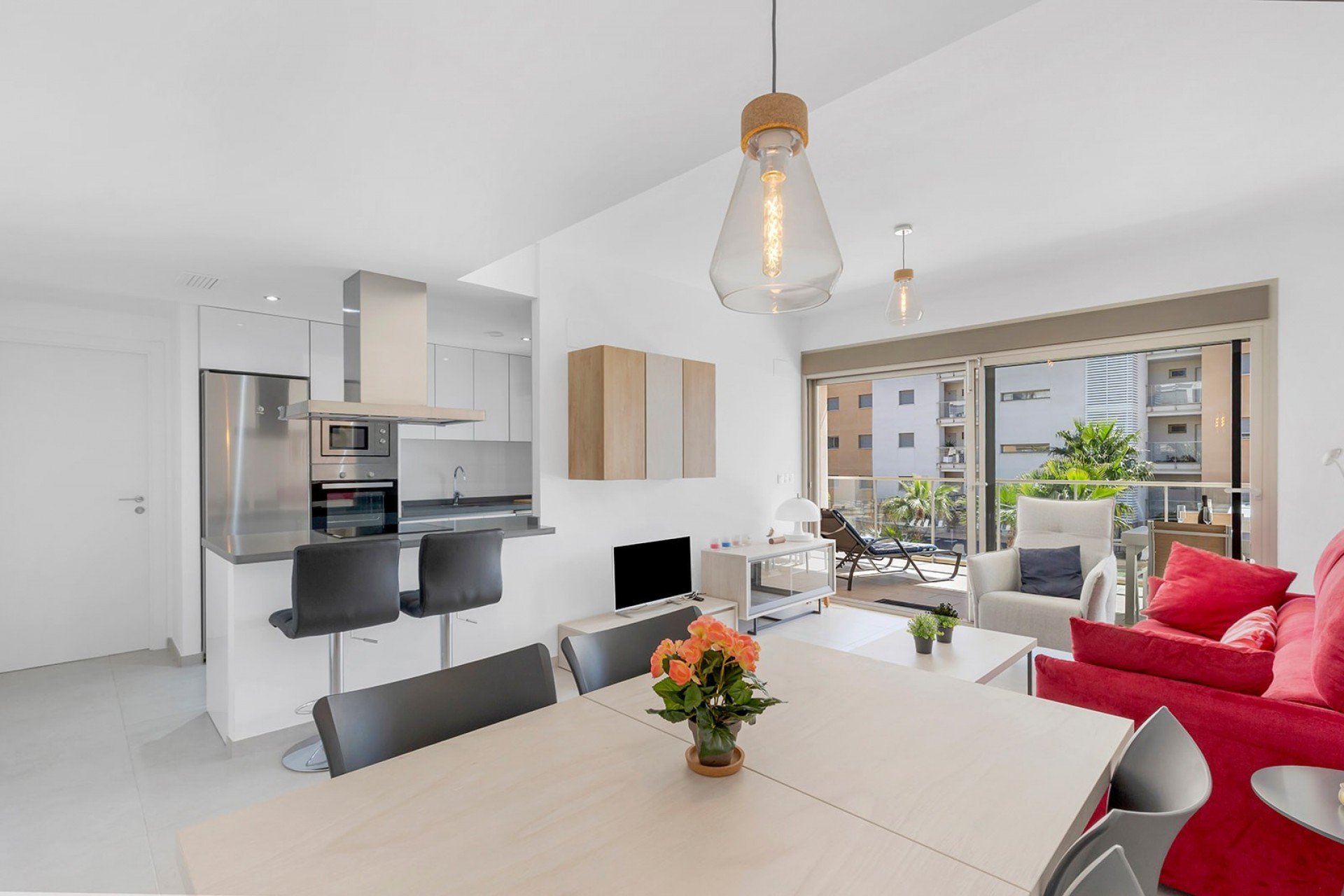 Apartamento en Alicante, España 2 dormitorios, 81 m2 No. 190132