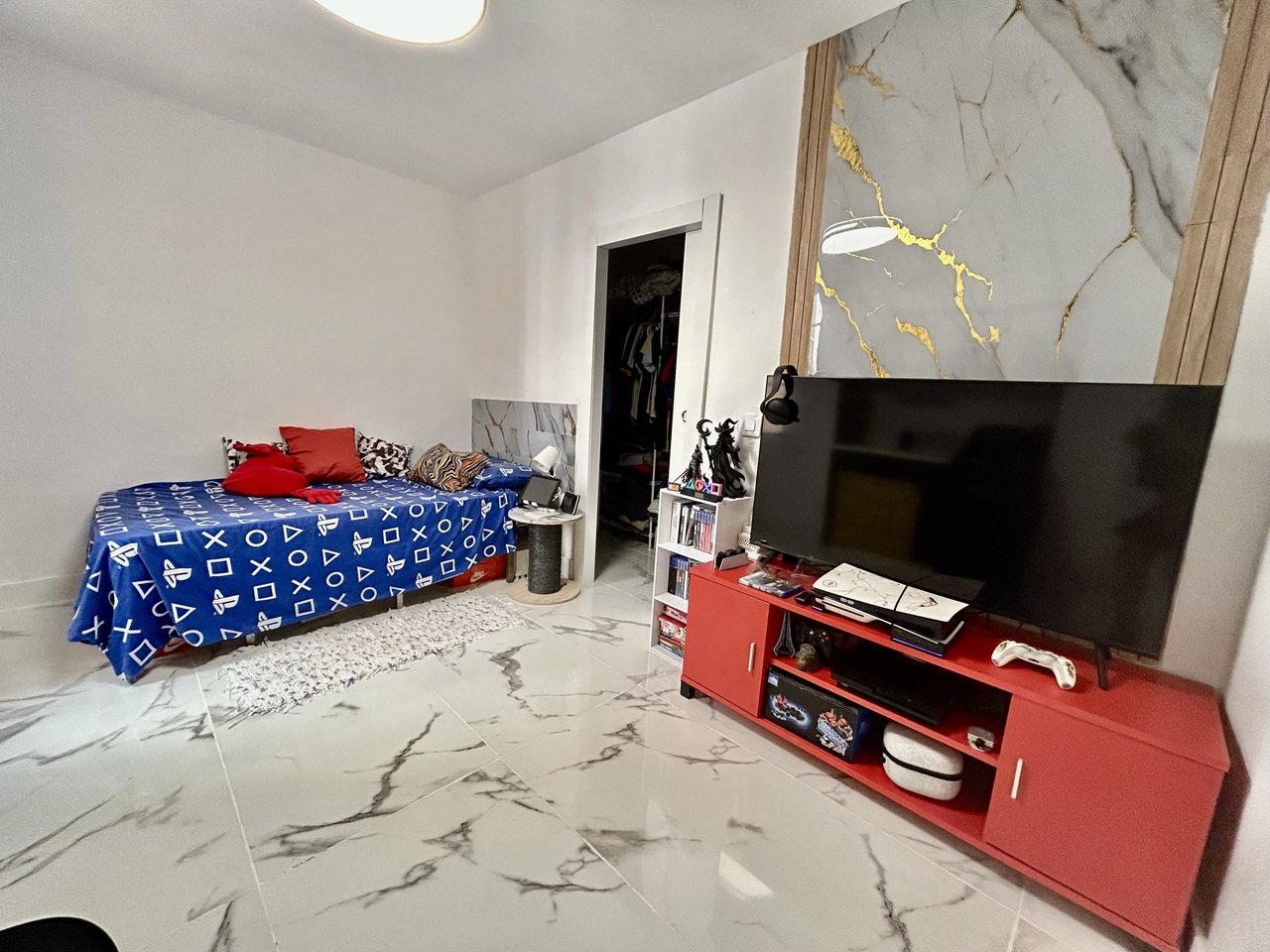 Apartment in San Pedro del Pinatar, Murcia, Spain 3 bedrooms, 127 sq.m. No. 190137
