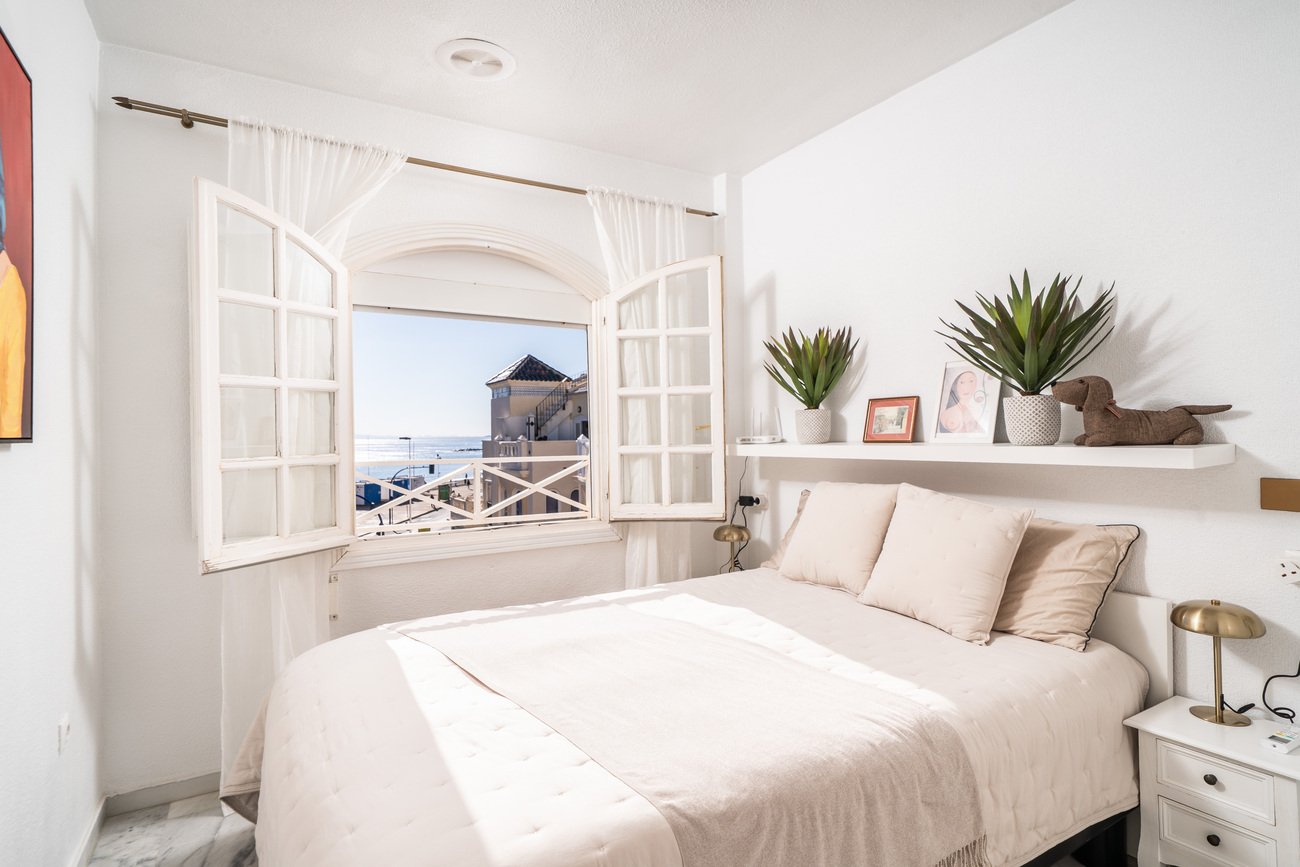 Apartamento en Torrevieja, Alicante, España 2 dormitorios, 72 m2 No. 190133