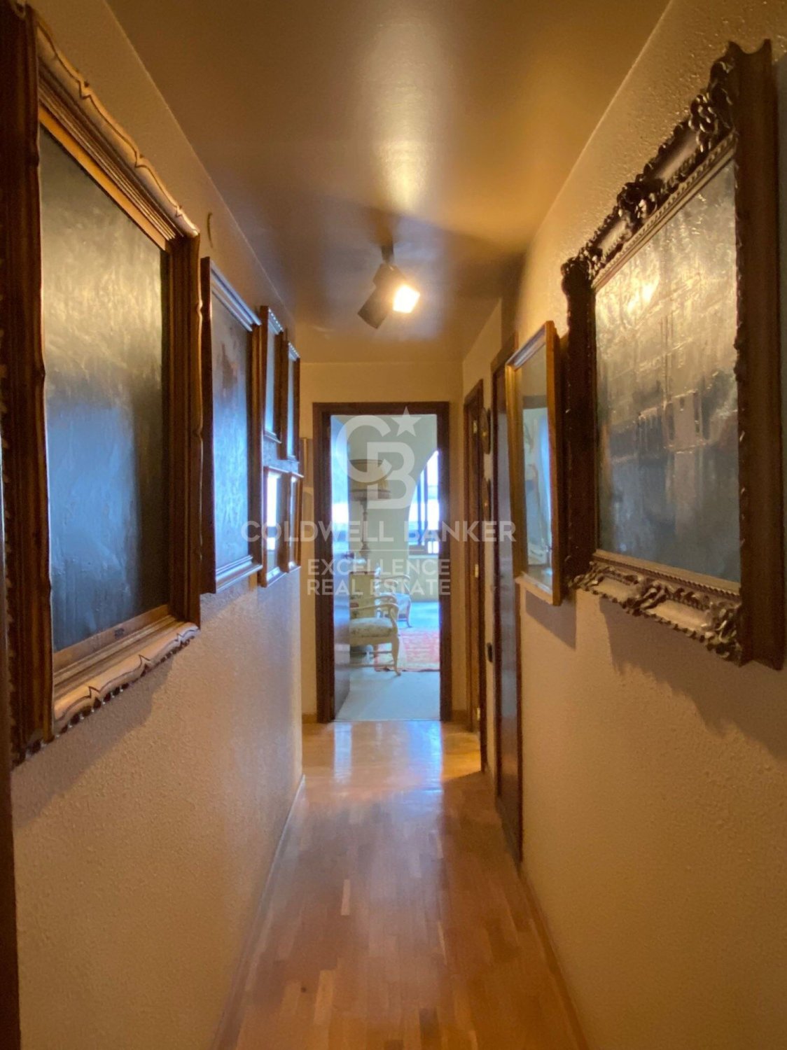 Apartament w Valencia, Hiszpania 4 sypialnie, 209 mkw. nr 159896