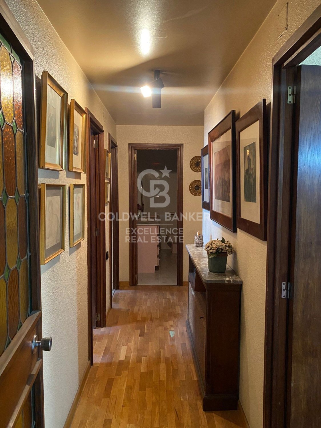 Apartament w Valencia, Hiszpania 4 sypialnie, 209 mkw. nr 159896