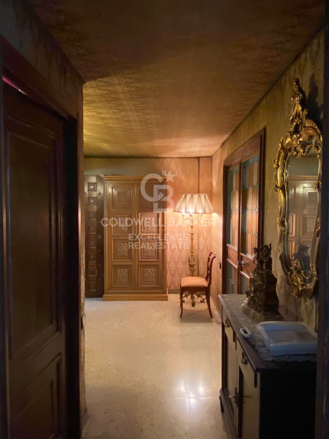 Apartament w Valencia, Hiszpania 4 sypialnie, 209 mkw. nr 159896