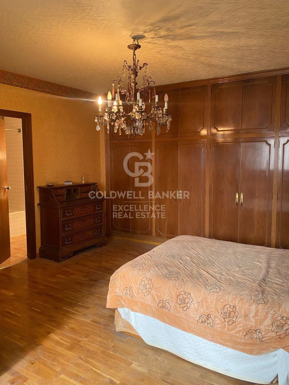 Apartament w Valencia, Hiszpania 4 sypialnie, 209 mkw. nr 159896