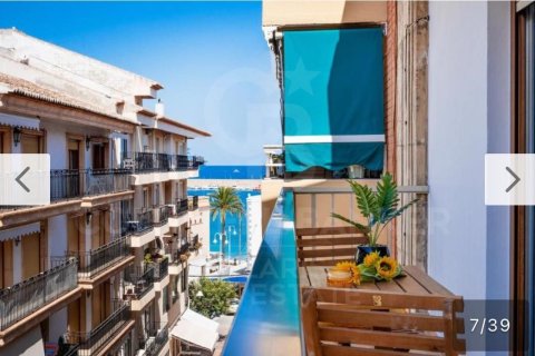 Apartment à Javea, Alicante, Espagne 4 chambres, 140 m2 No. 179227