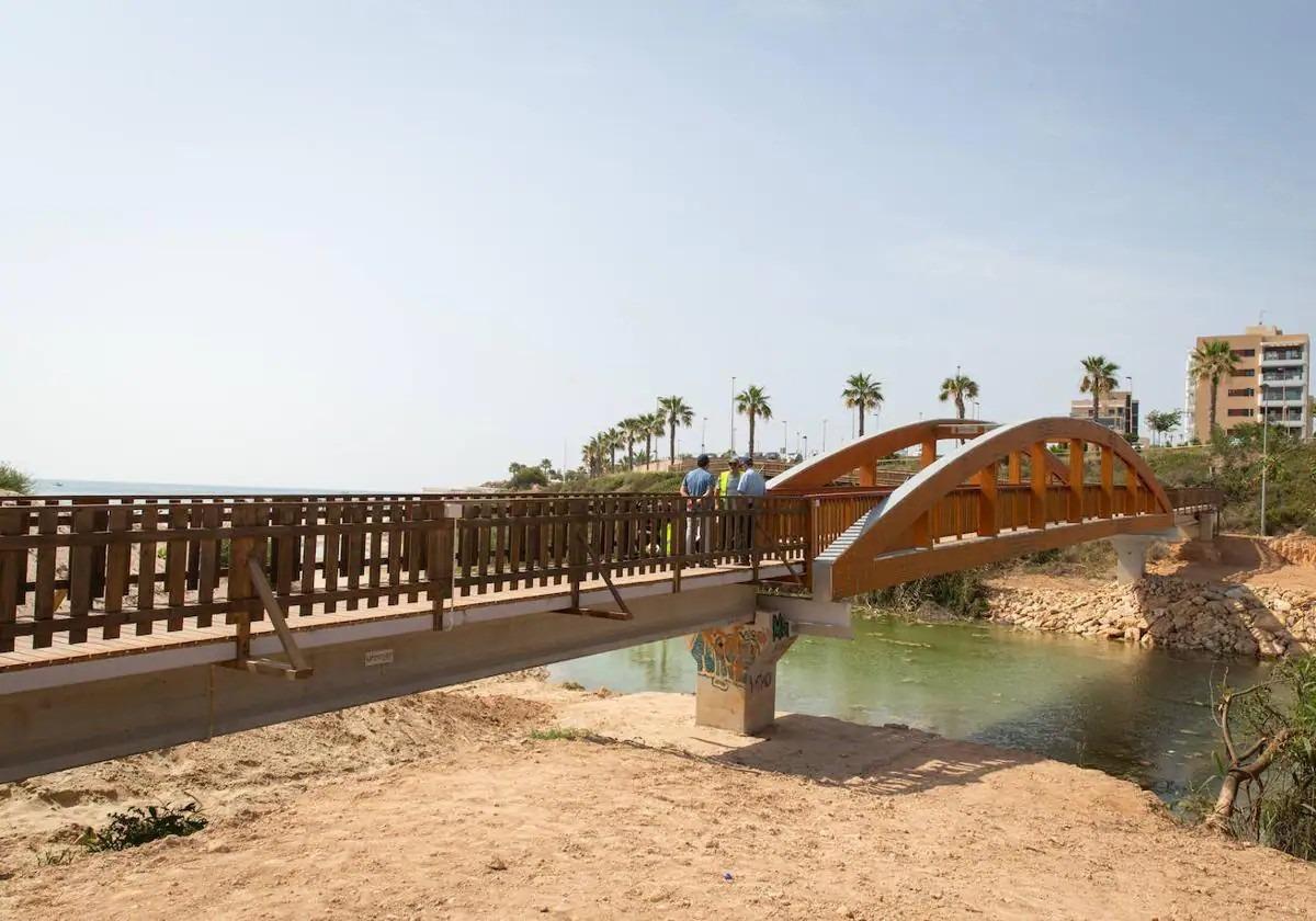 Villa Pilar de la Horadada, Alicante, Spānijā 3 istabas, 131 m2 Nr. 142283