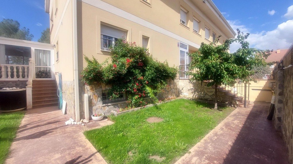 Rindu māja Prado Norte, Madrid, Spānijā 7 istabas, 370 m2 Nr. 105823