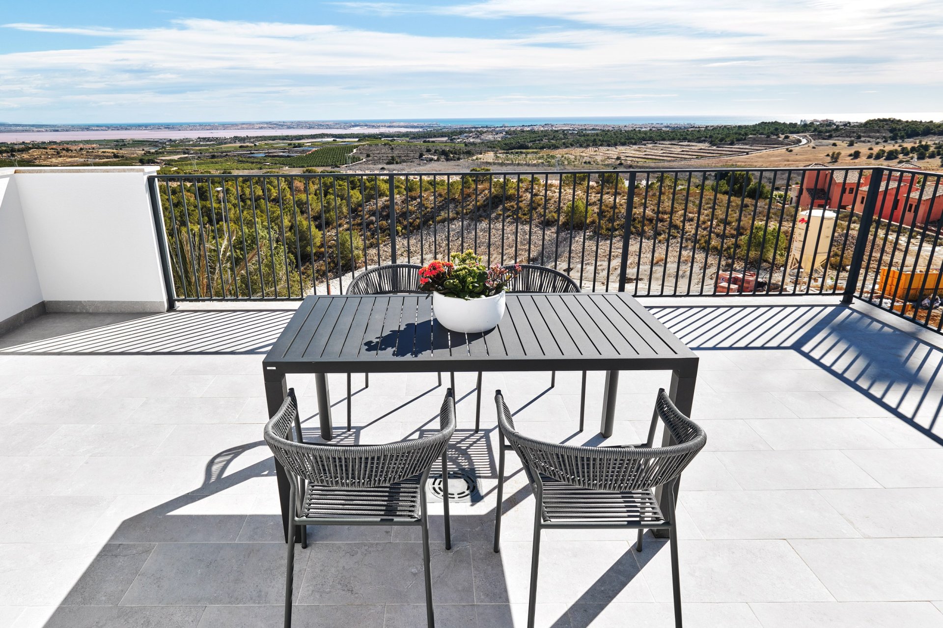 Huvila San Miguel de Salinas, Alicante, Espanja 3 makuuhuonetta, 237 m2 No. 188618