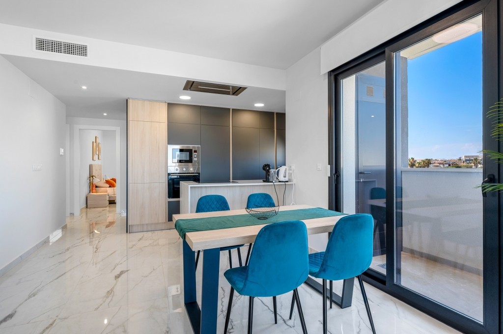 Apartment à Alicante, Espagne 2 chambres, 79 m2 No. 189447