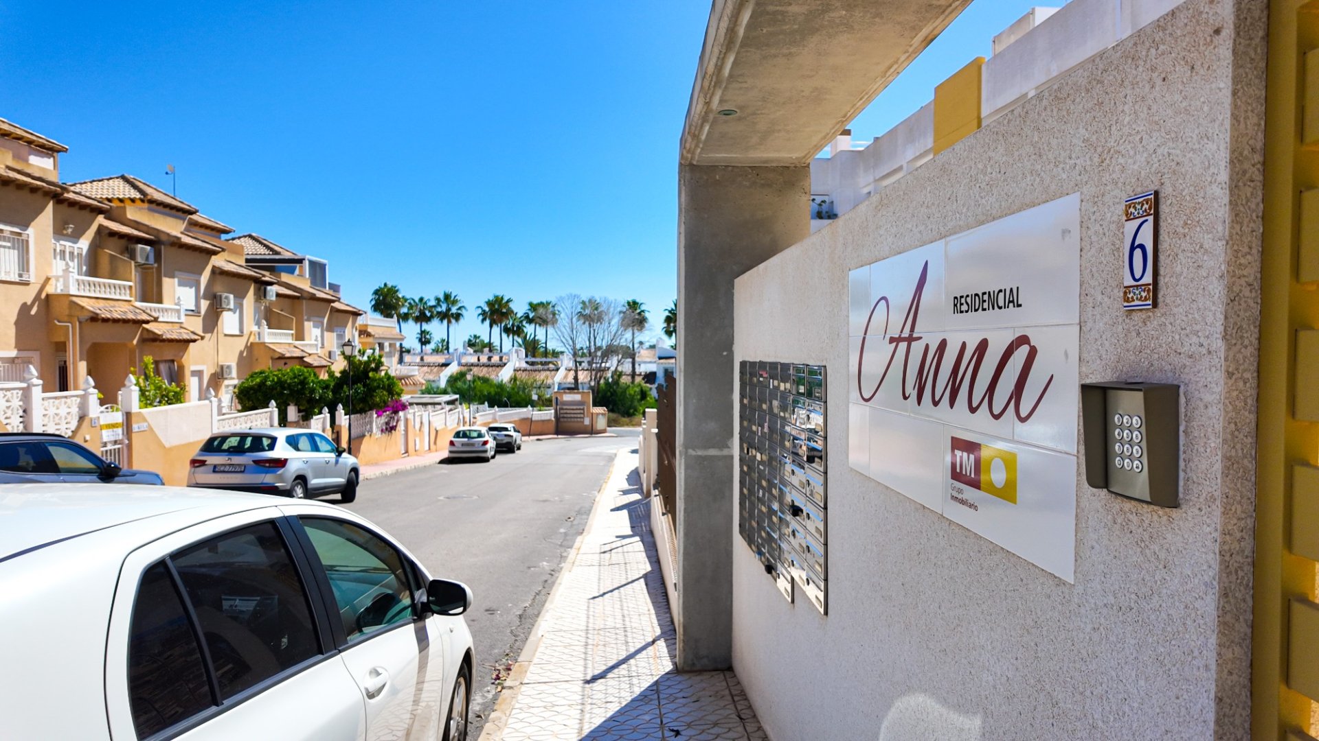 Apartment in Villamartin, Alicante, Spain 2 bedrooms, 131 sq.m. No. 189445