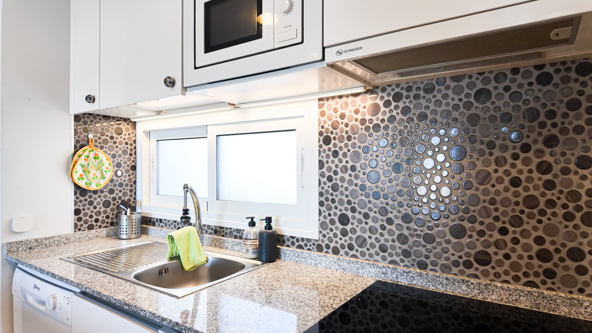 Apartment in Villamartin, Alicante, Spain 2 bedrooms, 131 sq.m. No. 189445