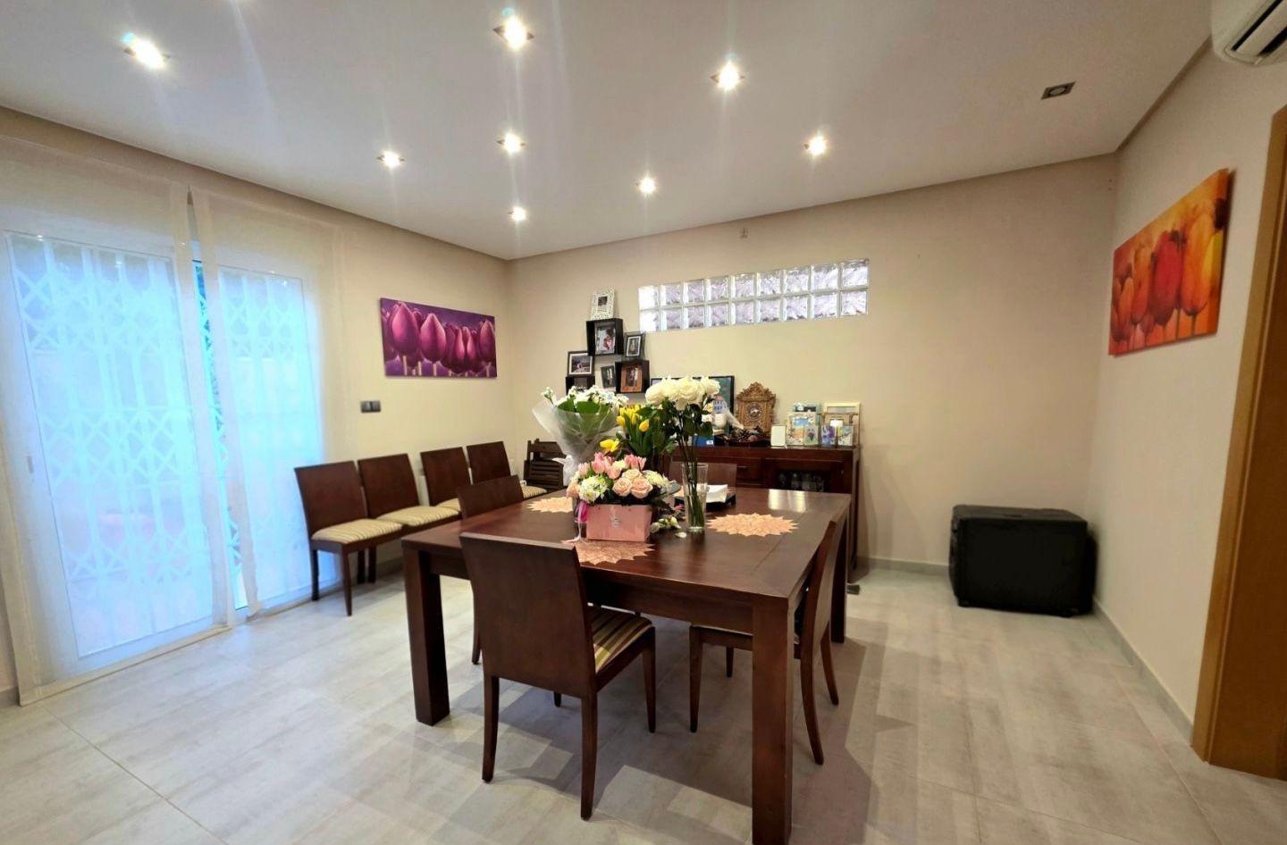Villa in Dehesa De Campoamor, Alicante, Spain 5 bedrooms, 265 sq.m. No. 189450
