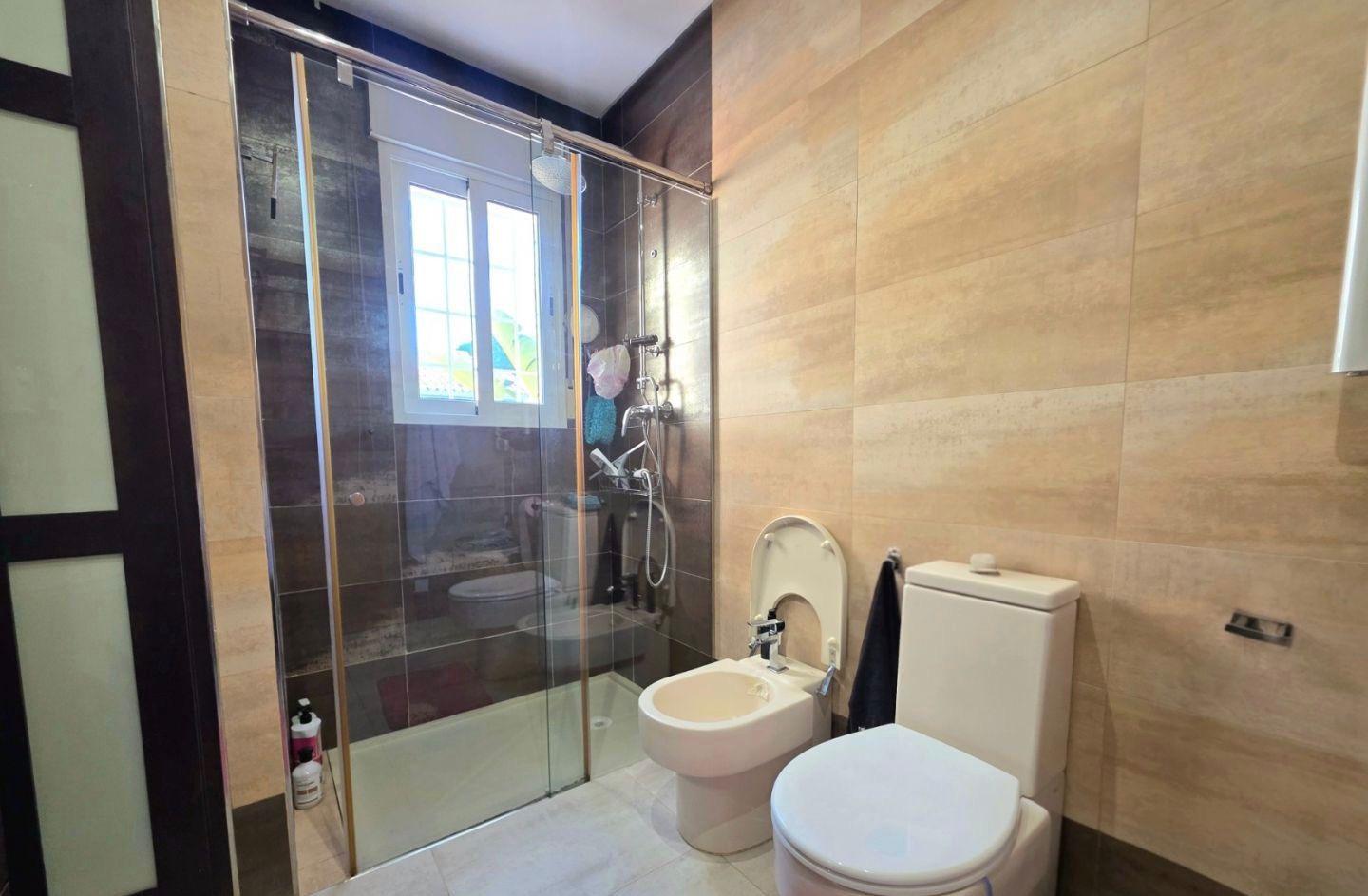 Villa in Dehesa De Campoamor, Alicante, Spain 5 bedrooms, 265 sq.m. No. 189450