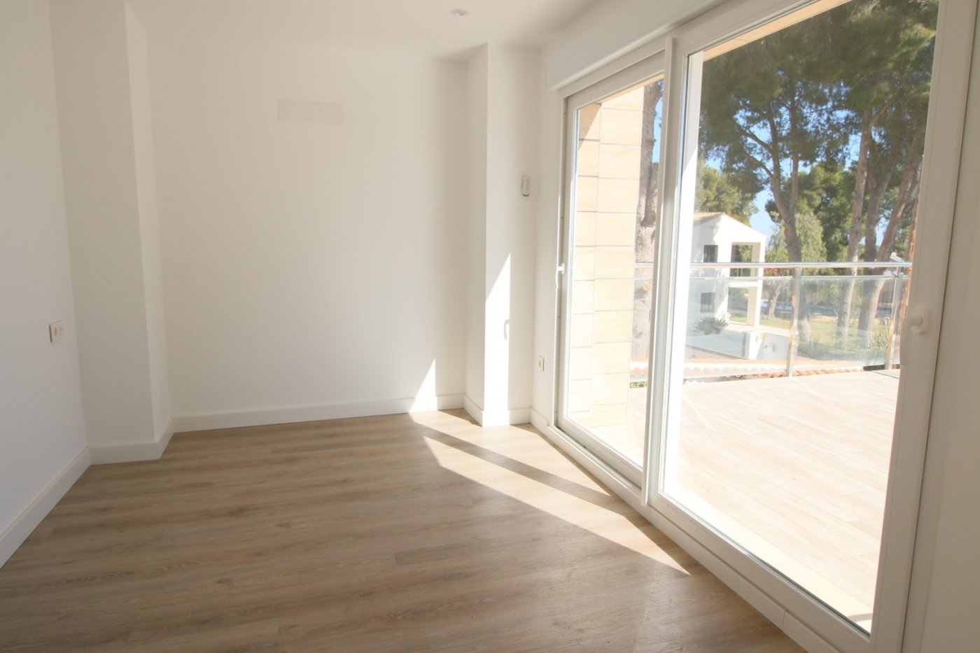 Apartment in La Torre, Alicante, Spain 4 bedrooms, 330 sq.m. No. 165071