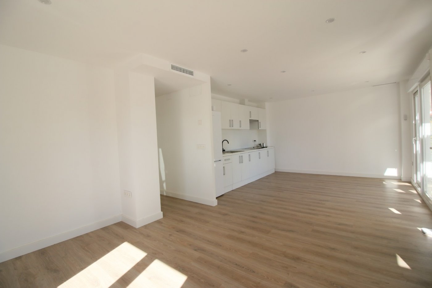 Apartment in La Torre, Alicante, Spain 4 bedrooms, 330 sq.m. No. 165071