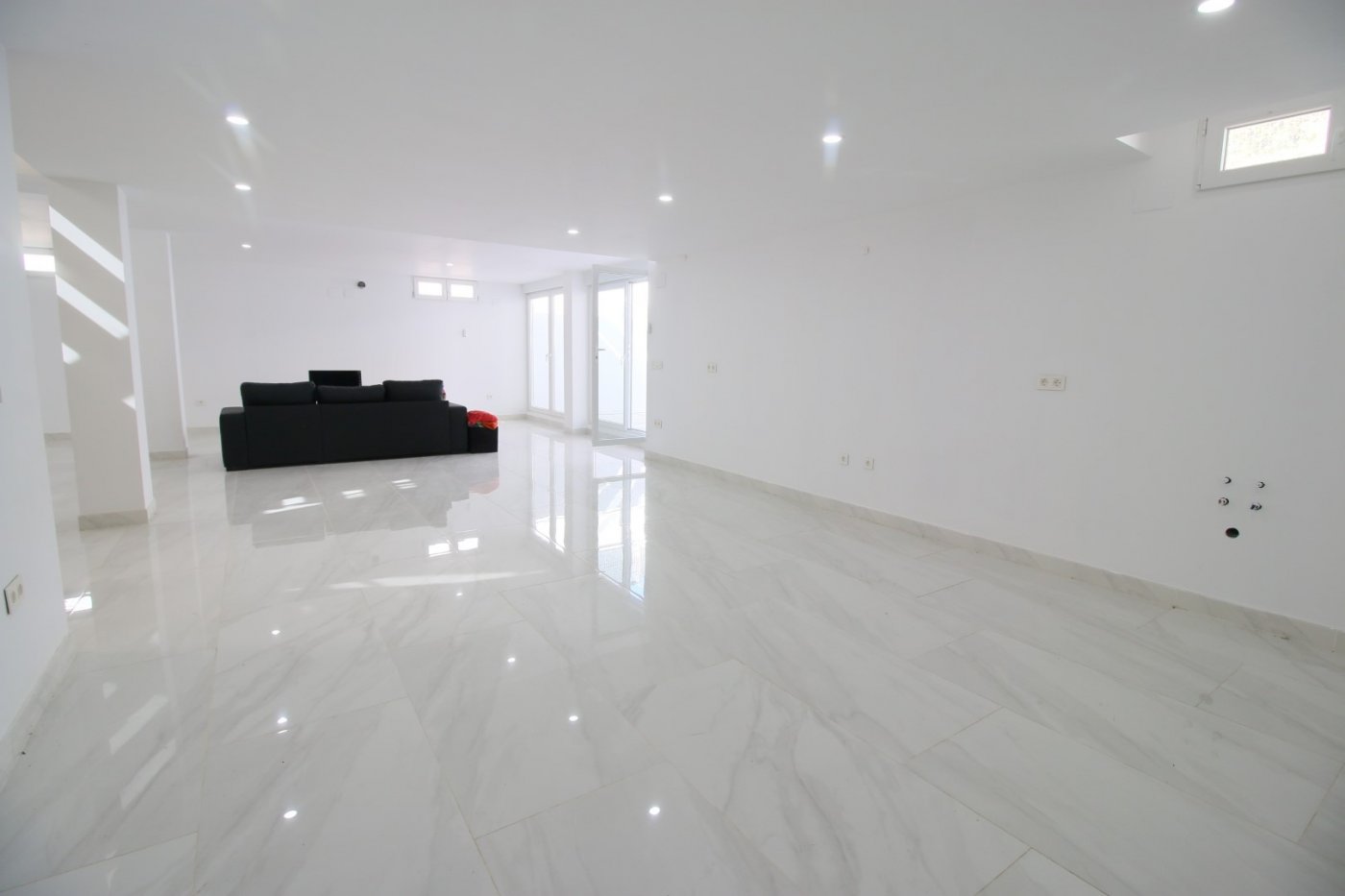 Apartment in La Torre, Alicante, Spain 4 bedrooms, 330 sq.m. No. 165071