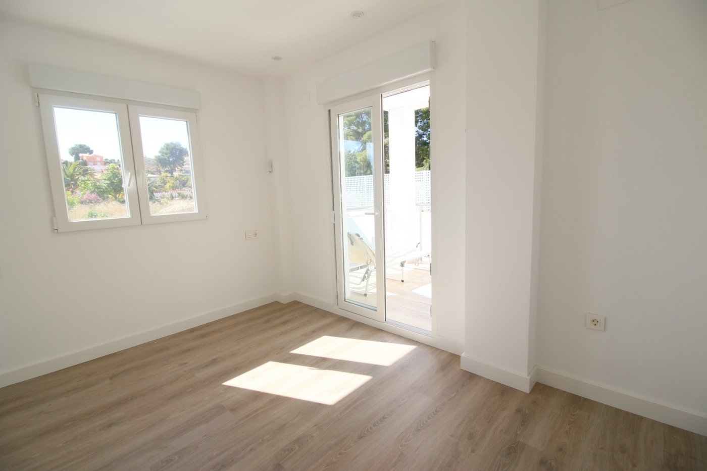 Apartment in La Torre, Alicante, Spain 4 bedrooms, 330 sq.m. No. 165071