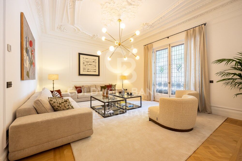 Квартира в Мадрид, Испания 4 спальни, 307м2 №157771