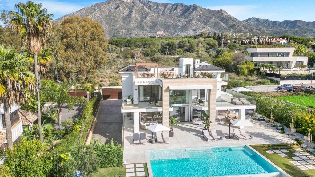 Villa in Marbella, Malaga, Spanien 6 Schlafzimmer, 823 m2 Nr. 99393