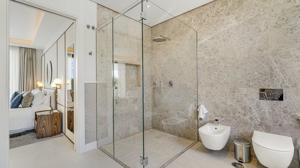 Villa in Marbella, Malaga, Spanien 6 Schlafzimmer, 823 m2 Nr. 99393