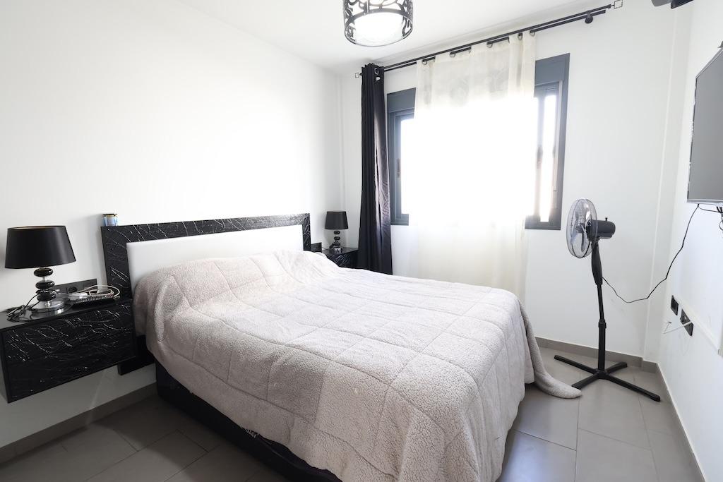 Apartment in La Zenia, Alicante, Spain 2 bedrooms, 77 sq.m. No. 165795