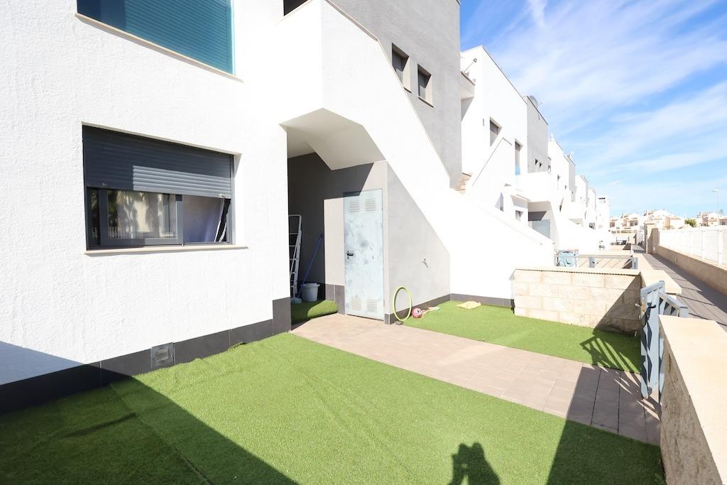 Apartment in La Zenia, Alicante, Spain 2 bedrooms, 77 sq.m. No. 165795