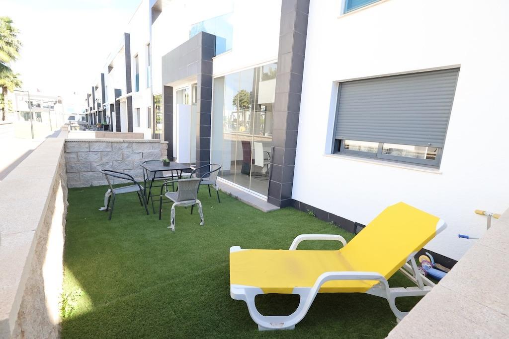 Apartment in La Zenia, Alicante, Spain 2 bedrooms, 77 sq.m. No. 165795