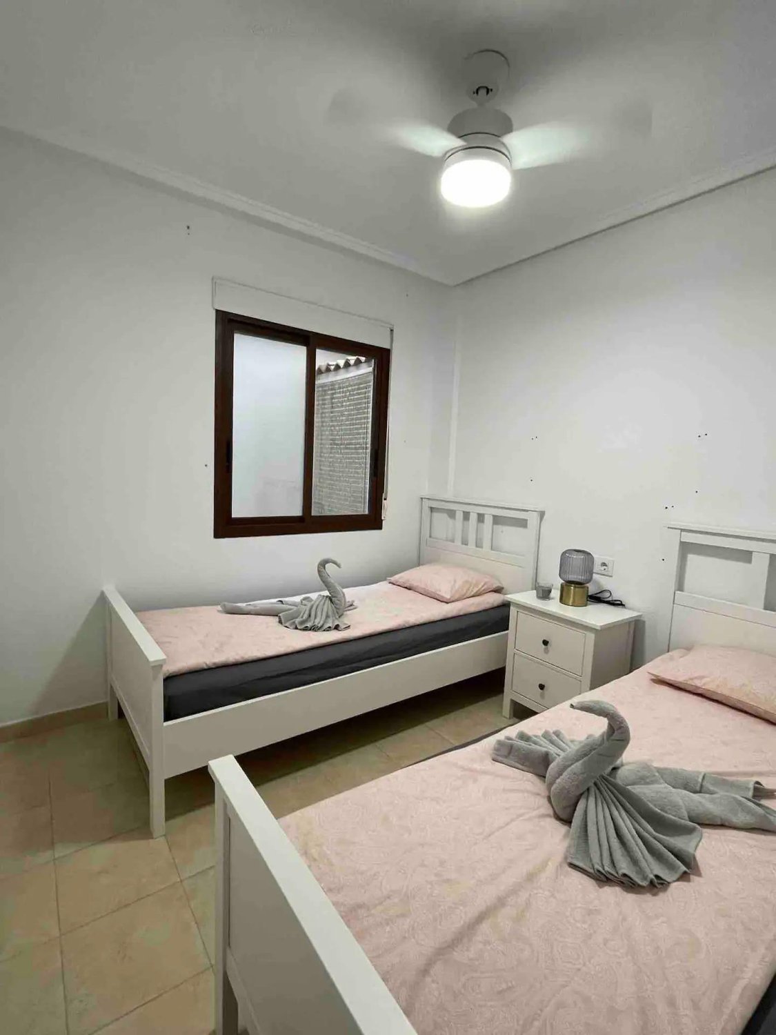 Apartment in Torrevieja, Alicante, Spain 2 bedrooms,  No. 165793